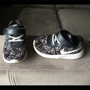 Toddler Nike shoes